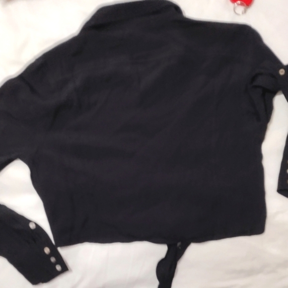 NWT🔥 Anthropologie Olivaceous Lightweight Tie-front Opaque Blouse Size Large - Picture 6 of 9